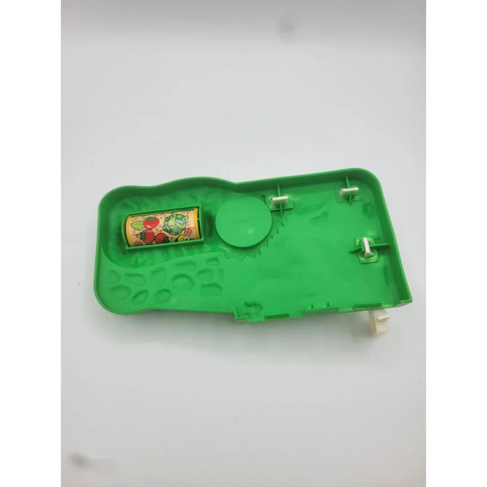 Vintage Fisher Price Little People Garden Base Picket Fence Rotating Bug Drum